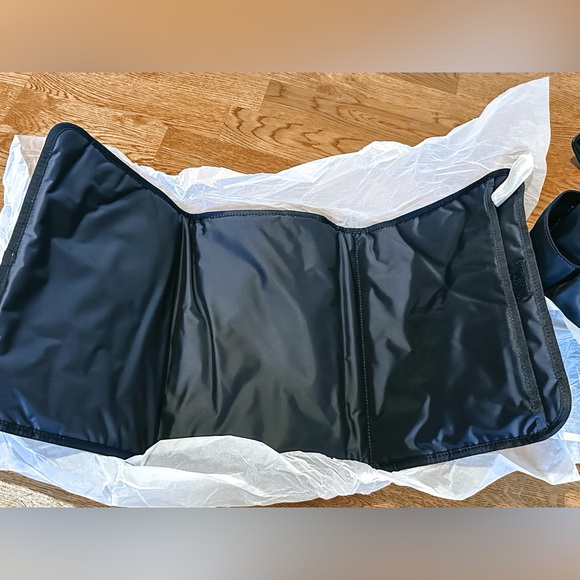 NWT Tory Burch Navy Blue Thea Nylon Messenger Baby Bag - Picture 15 of 16